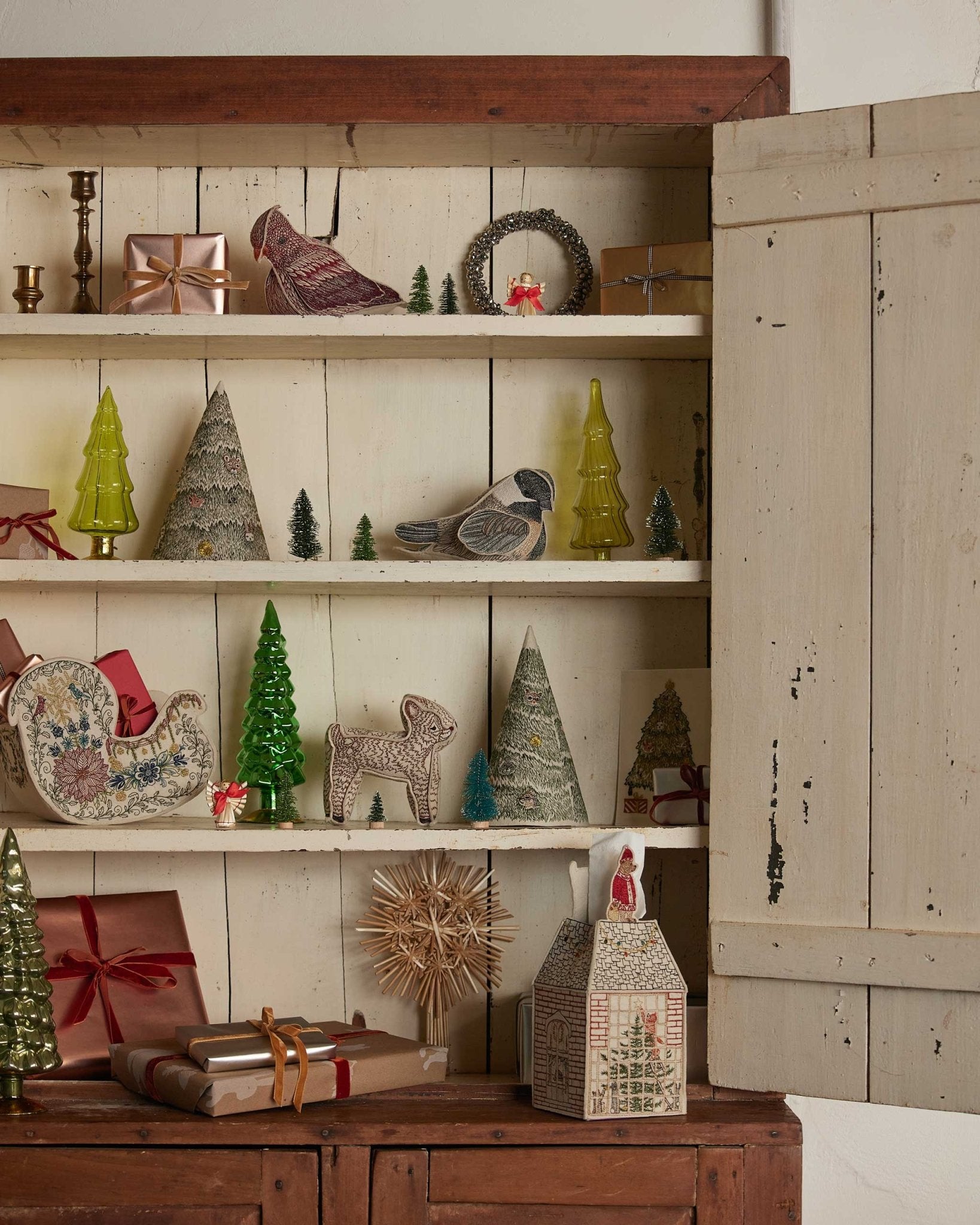 Home for the Holidays Tissue Box Cover - Joy