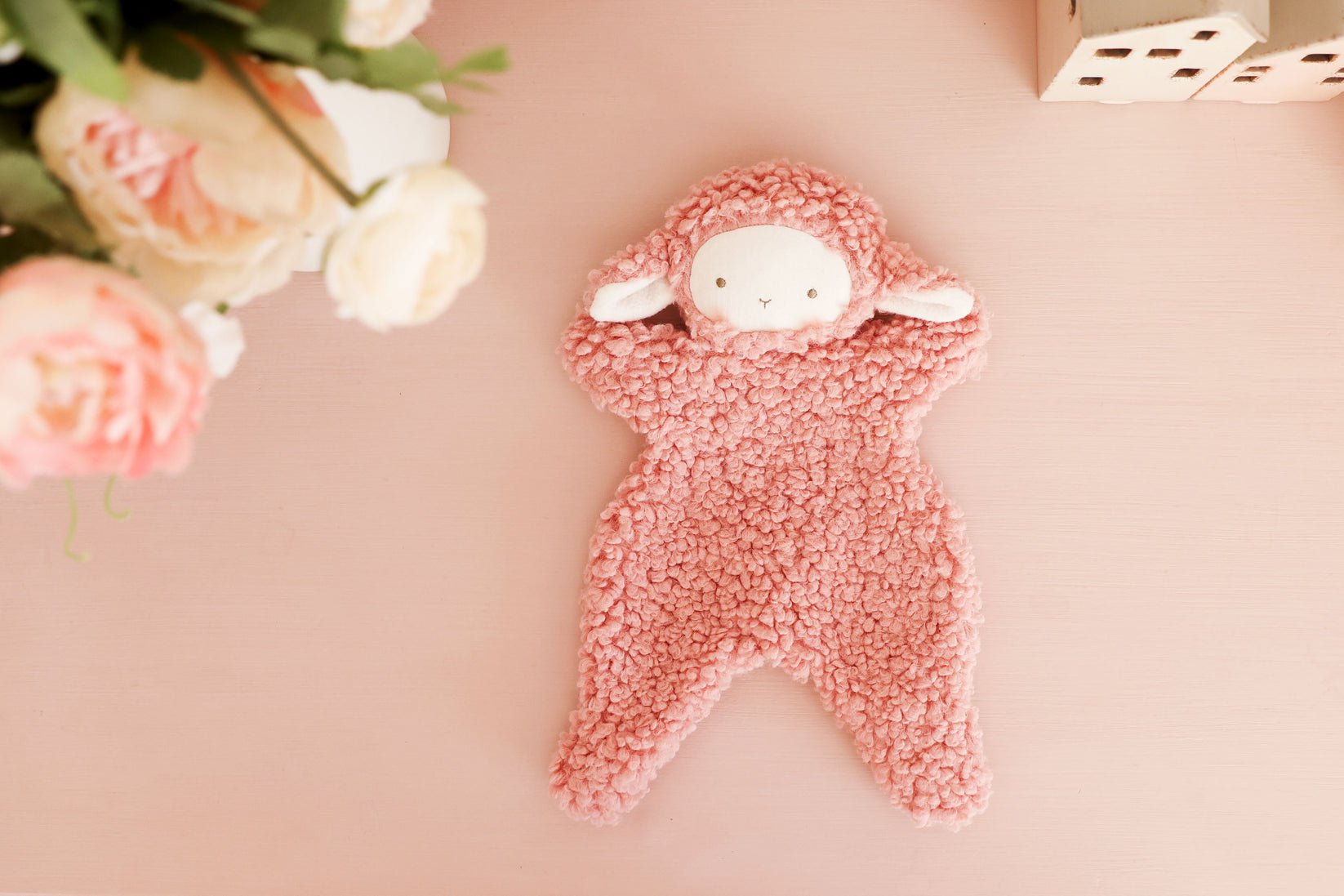 Leni Lamby Comforter - Petal - Joy