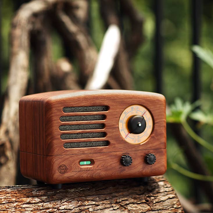 Original Ⅱ Retro Wooden AM/FM Radio Bluetooth Speaker: Brown - Joy