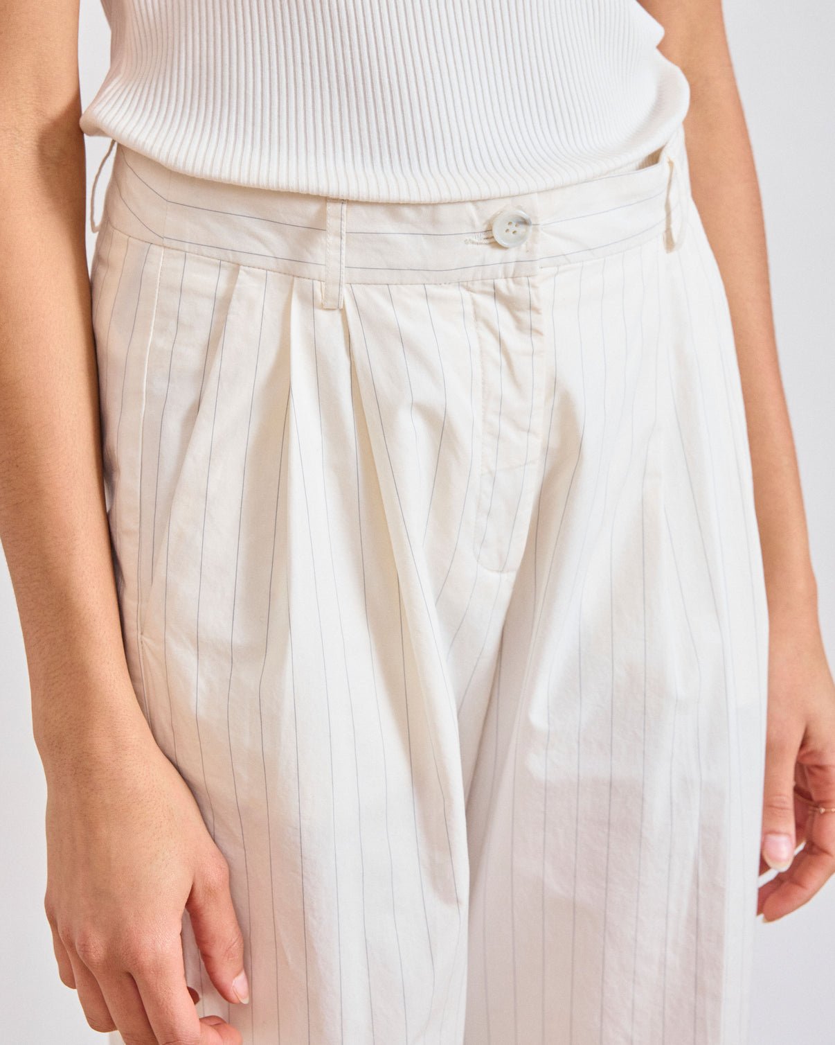 Periple Woven Pant - Raw White - Joy