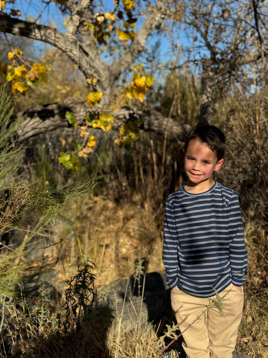 TOBY Navy/White Tee - Boys - Joy