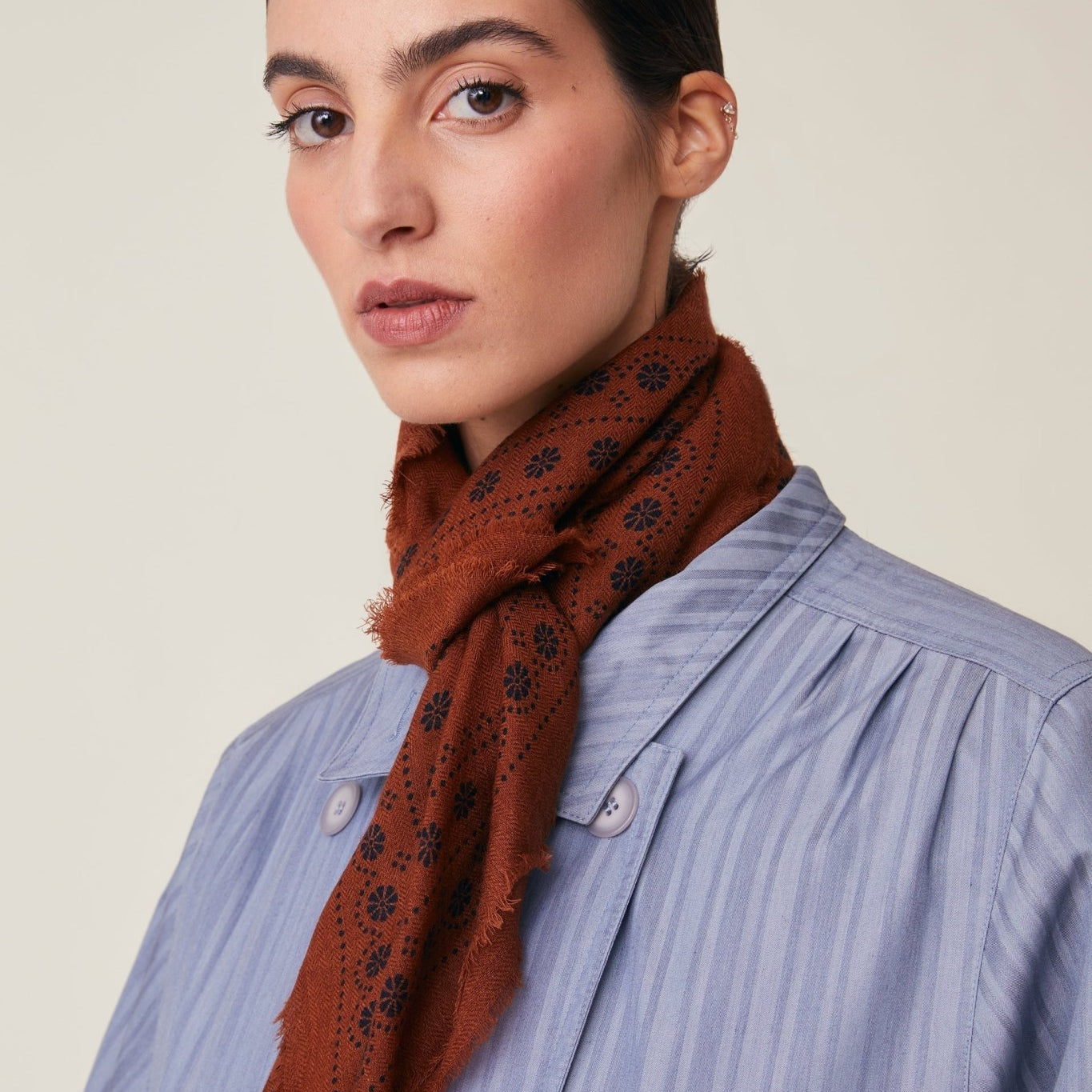 Achille Scarf N°851 Violin - Joy Gift Shoppe
