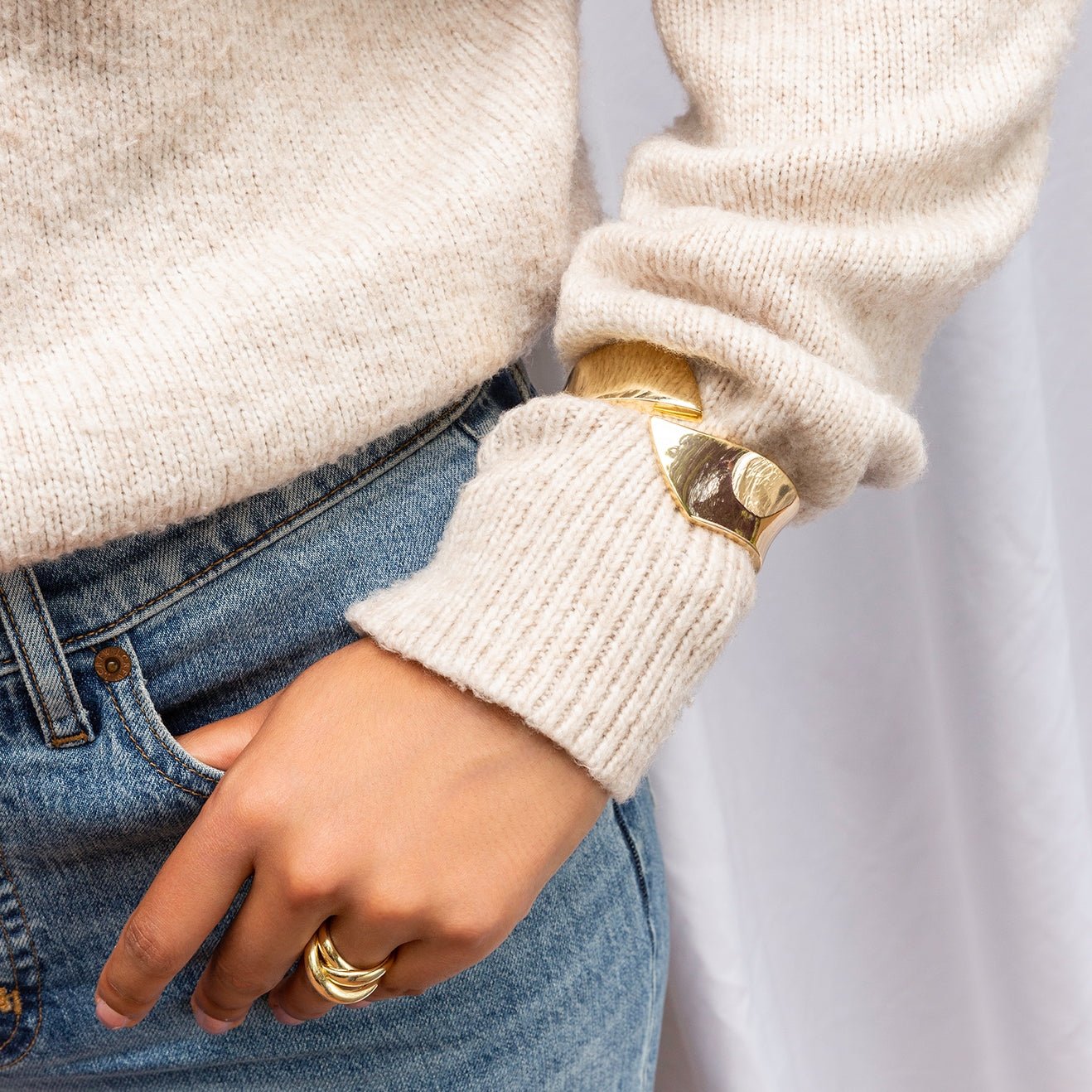 Alexandra Overlap Cuff - Joy