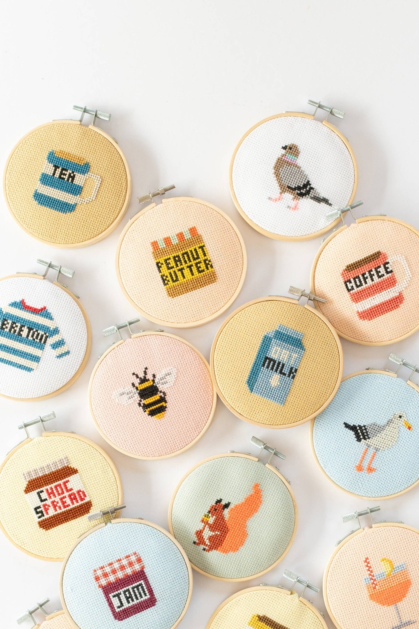 Beginner Bumble Bee Cross Stitch Kit - Joy