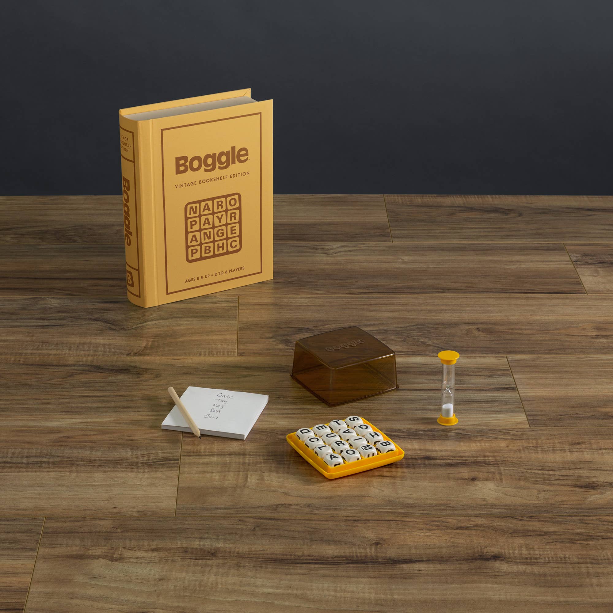 Boggle Vintage Bookshelf Edition - Joy