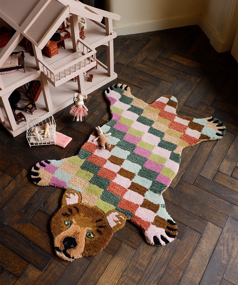 Checkered Archie Bear Rug - Joy