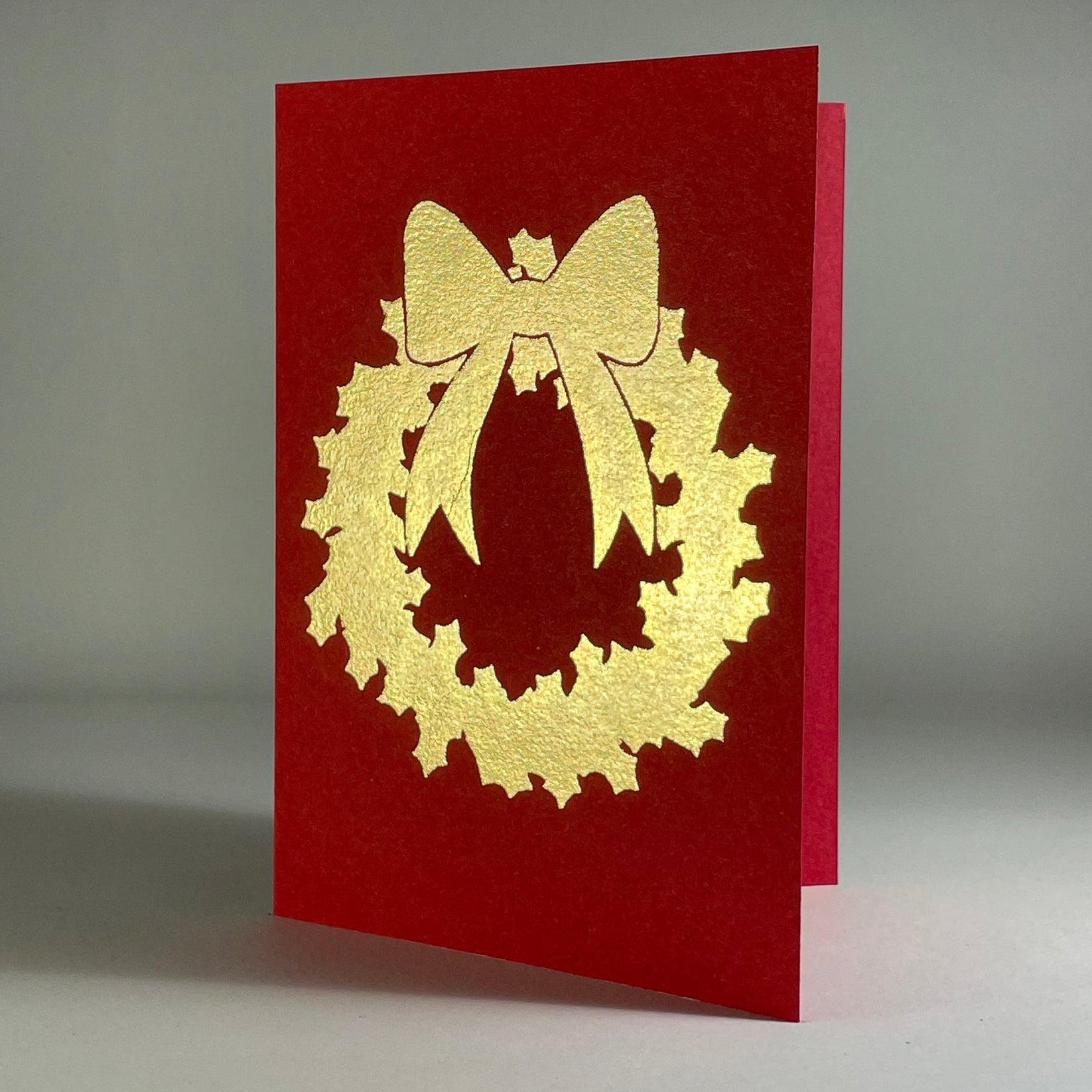 Christmas Wreath and Bow on Red - Joy Gift Shoppe