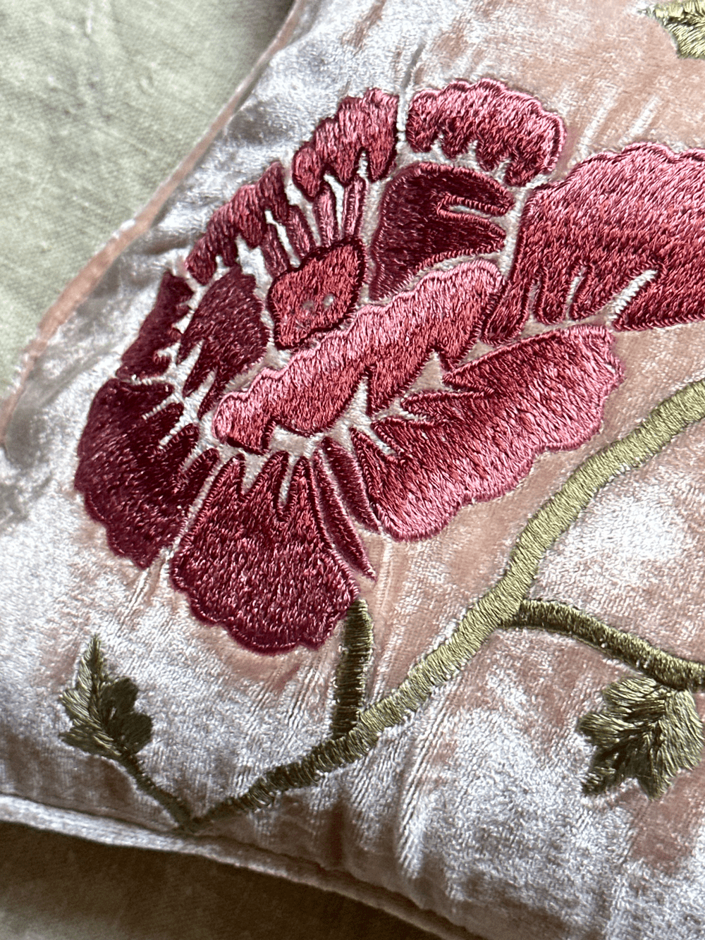DELIA Pink Quartz Cushion - Joy