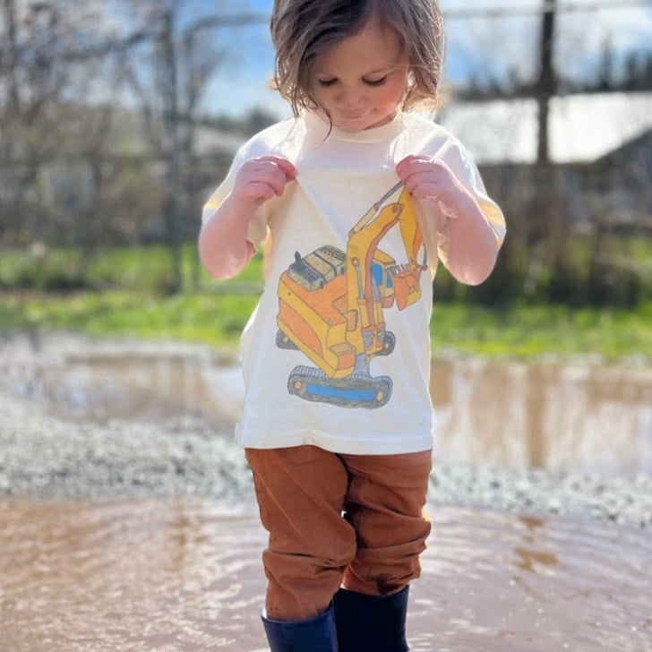 Digger Tee - Joy Gift Shoppe