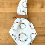 Dinner Napkins (set of 4) - Wreath, Evergreen & Red - Joy