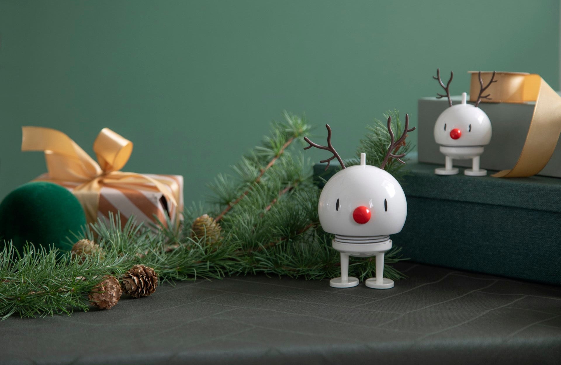 Hoptimist HOLIDAY Reindeer Bumble White M - Joy