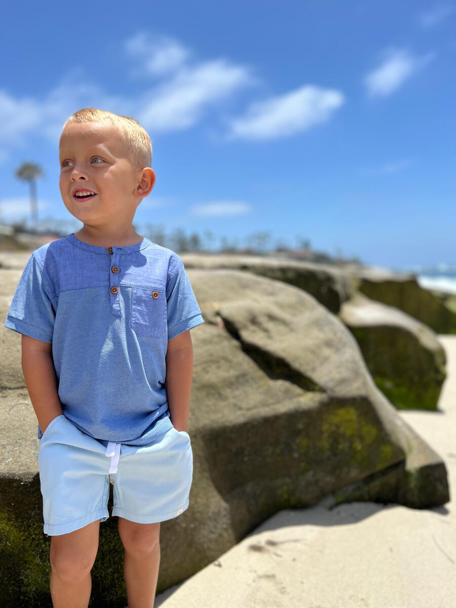 HUGO Pale Blue Twill Shorts - Boy - Joy