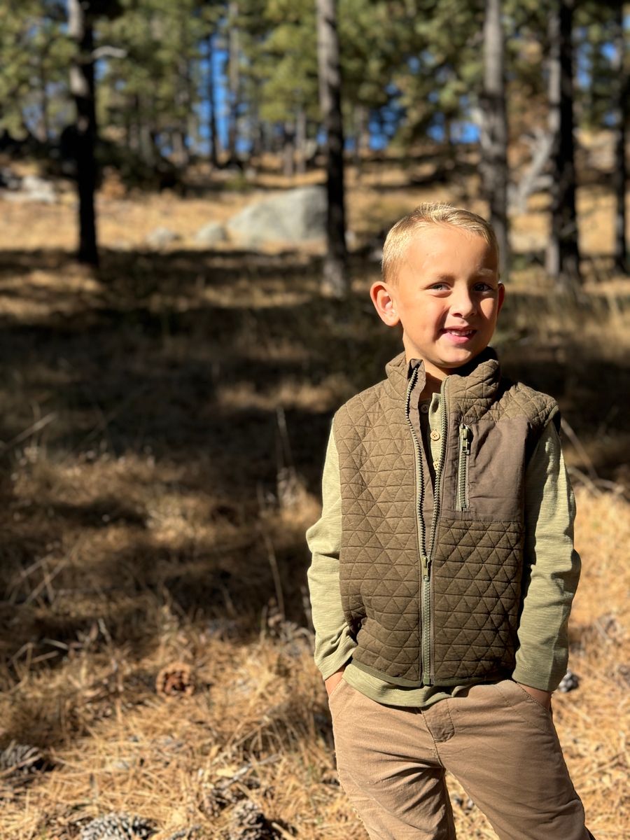 HUNTER Olive Vest - Joy