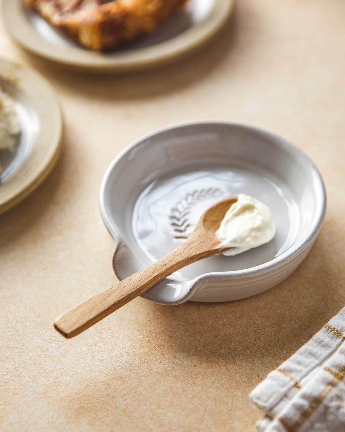 Laurel Spoon Rest - Joy Gift Shoppe
