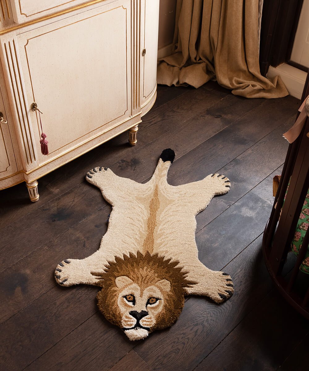 Moody Lion Rug - Joy