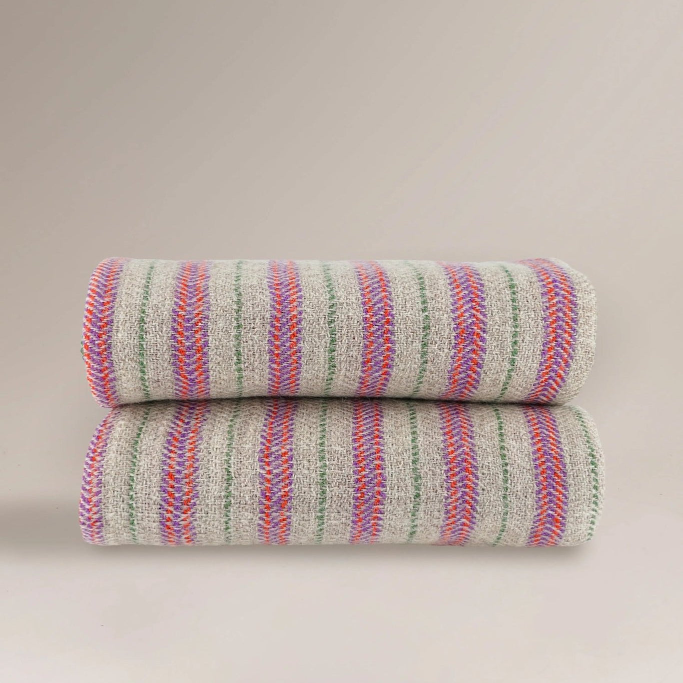 Neo Bony Throw Blanket N°80 Green Tea - Joy Gift Shoppe