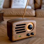 OTR Wood and Utopia Retro Portable FM Radio Bluetooth: Walnut / OTR Wood - Joy