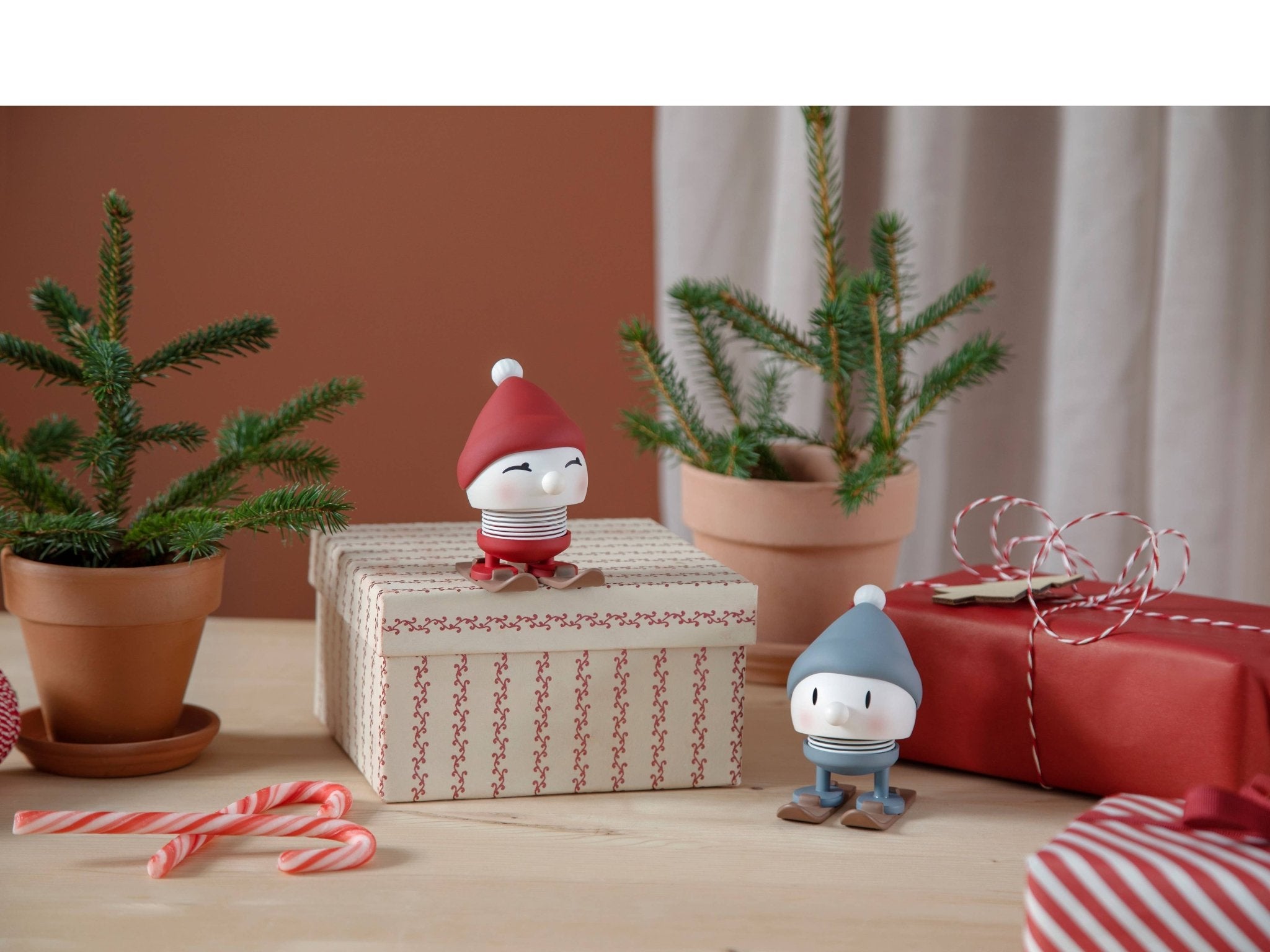 Skiing Bumble Berry - Joy Gift Shoppe