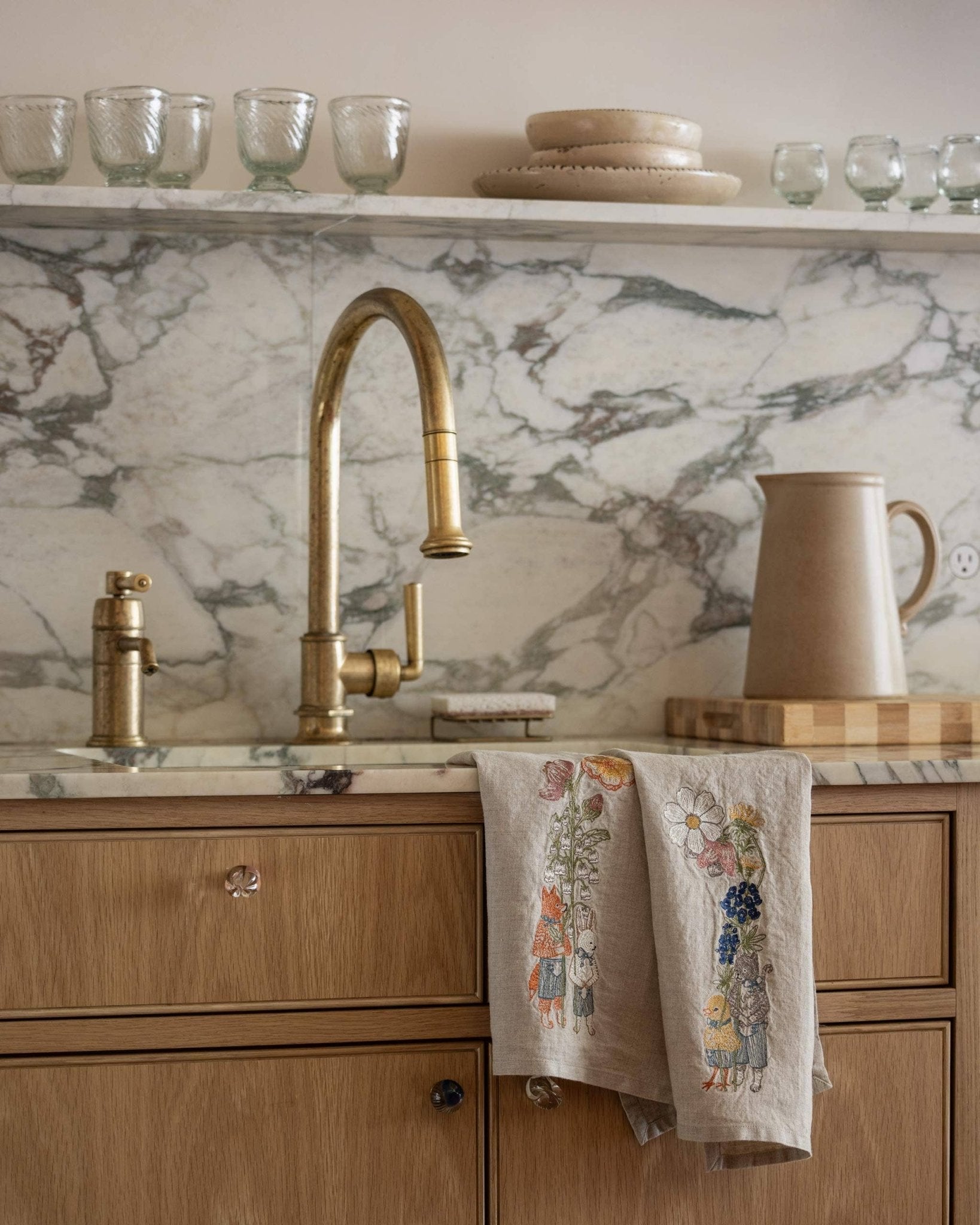 Spring Parade Lily Tea Towel - Joy