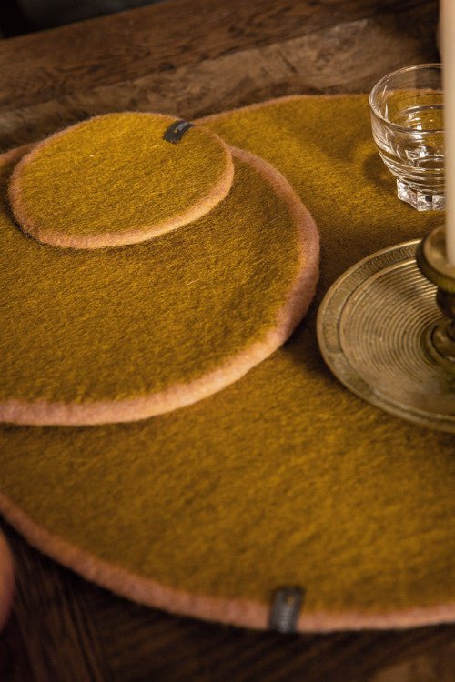 Two - Tone Felt Placemat - Nude - Pistachio - Joy