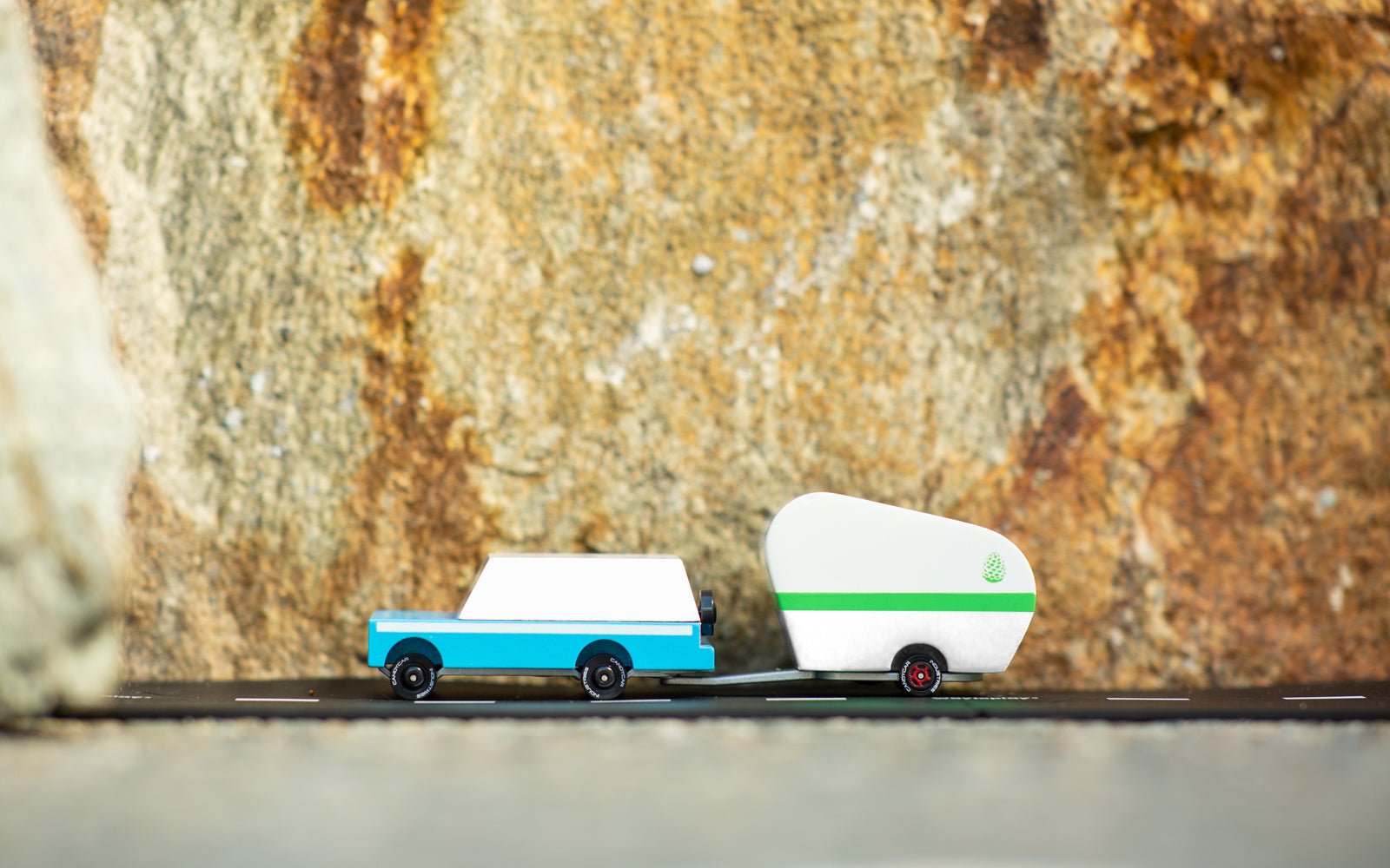 Camper Toy Car - Joy