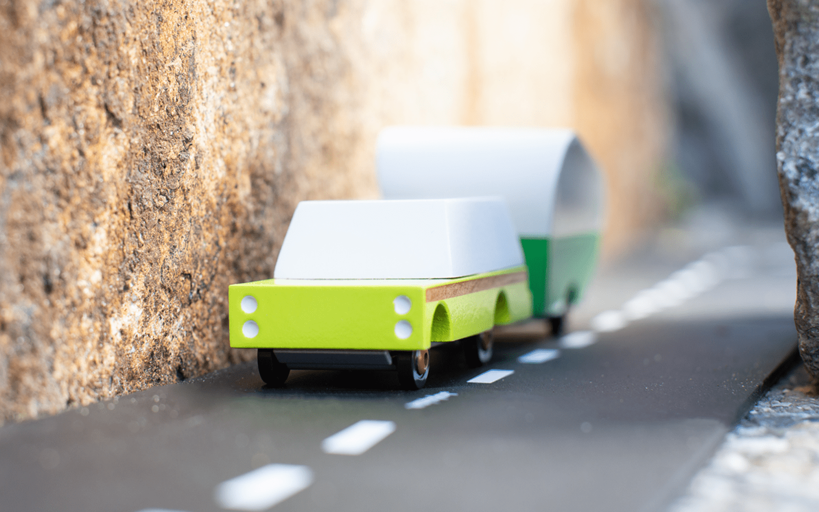 Magnetic Mule Toy Car - Joy
