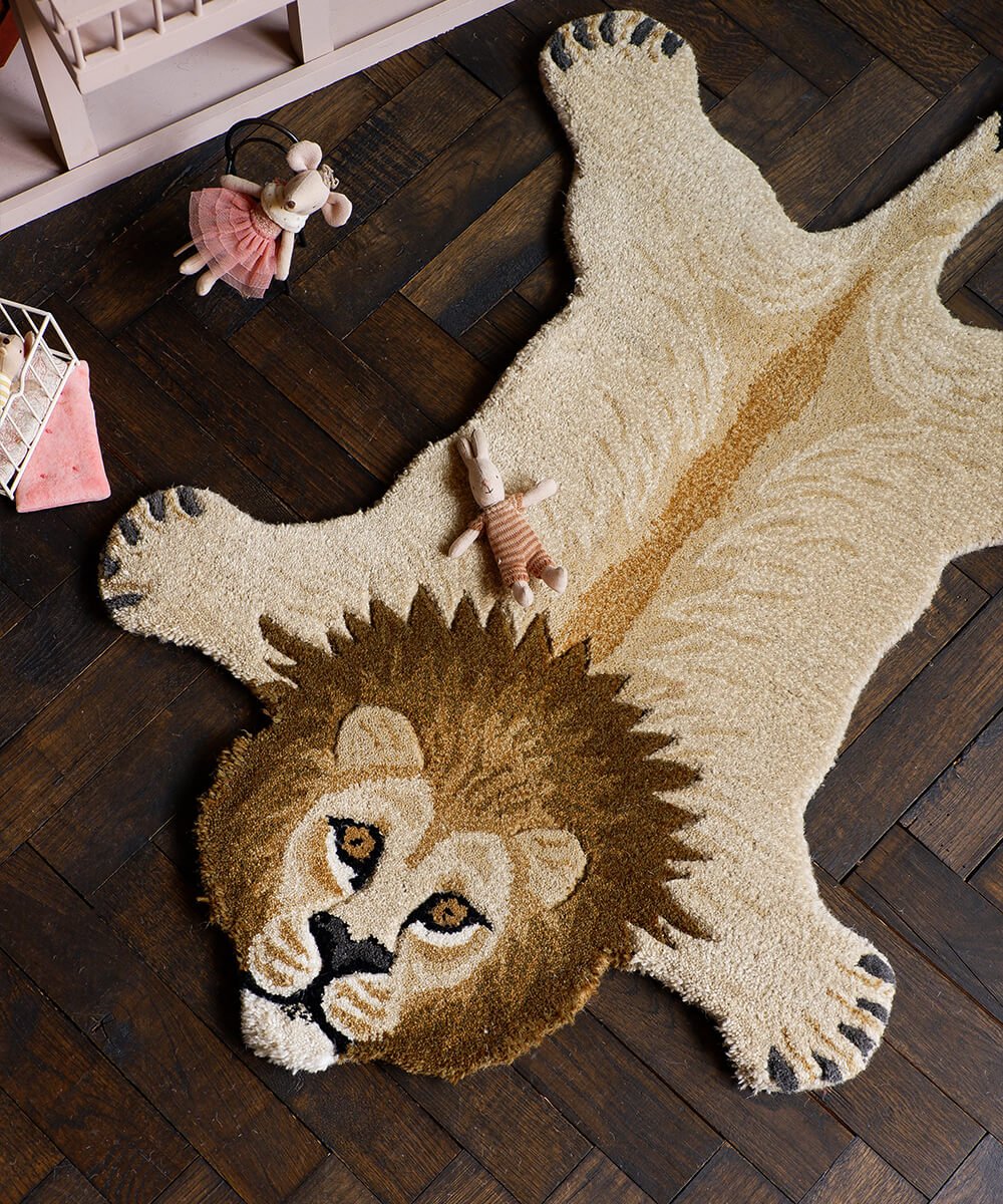 Moody Lion Rug - Joy